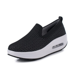 Elmira Women's Slip-On Platform Shoes