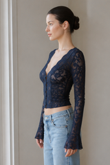 V-Neck Lace Fitted Long Sleeve Tee