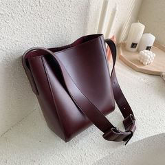 Caly Women's High Capacity Handbag