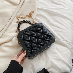 Colao Women's Small Pleated Leather Handbag