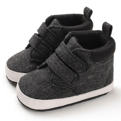 Ezzio Baby Boys' Boot