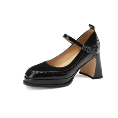 Alma Women's Brogue Leather Pumps