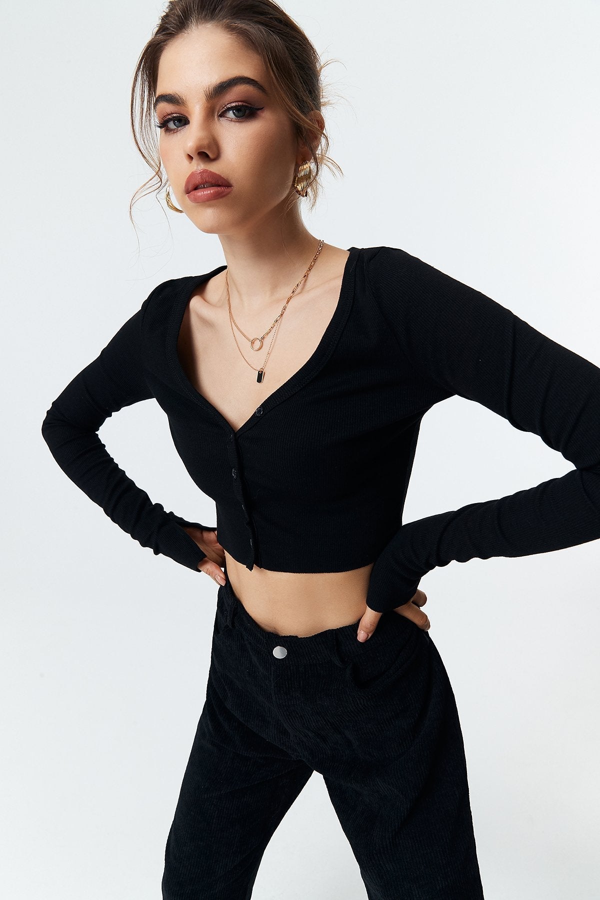 Slit Cuff Crop Long Sleeve Blouse