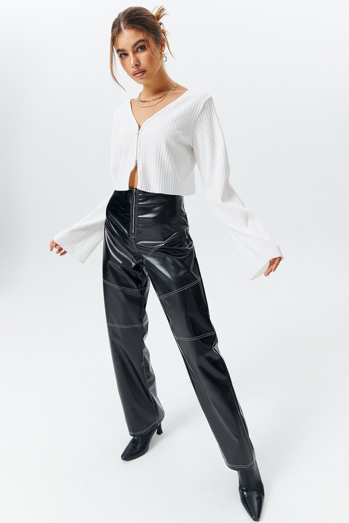 Crop Ribbed Zipper Front Long Sleeve Blouse