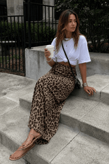 Elegant Leopard Print Slim A-Line Skirt