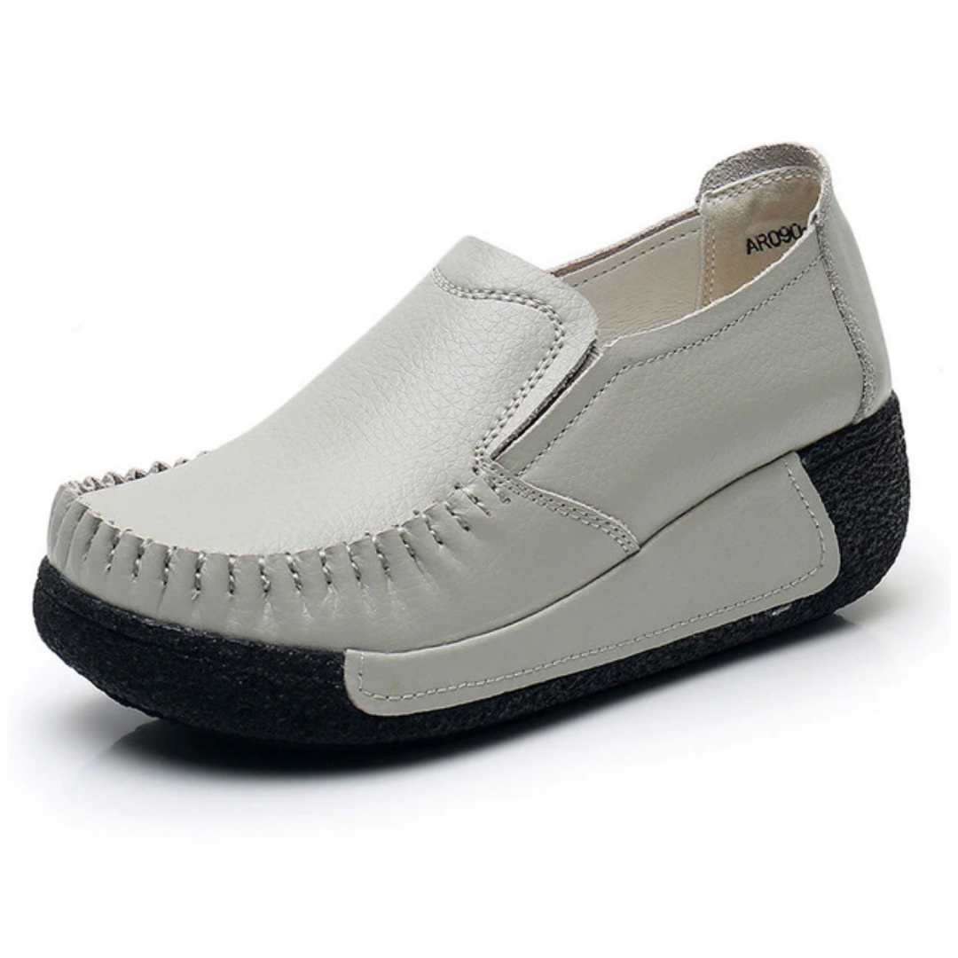 Bela Women's Black Platform