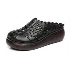 Alquimia Women's Retro Style Leather Clogs