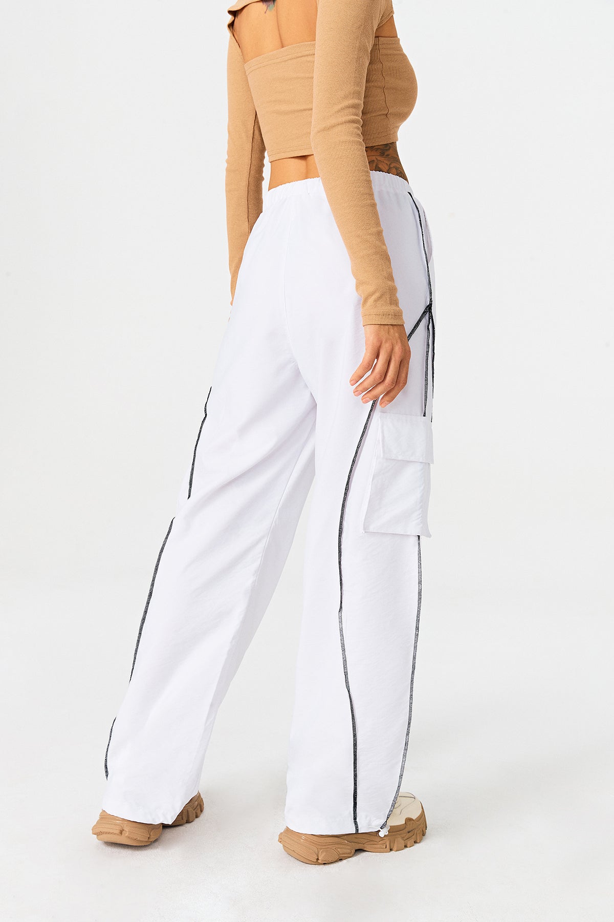 Low Waist Colorblock Trim Dual Pocket Cargo Pants