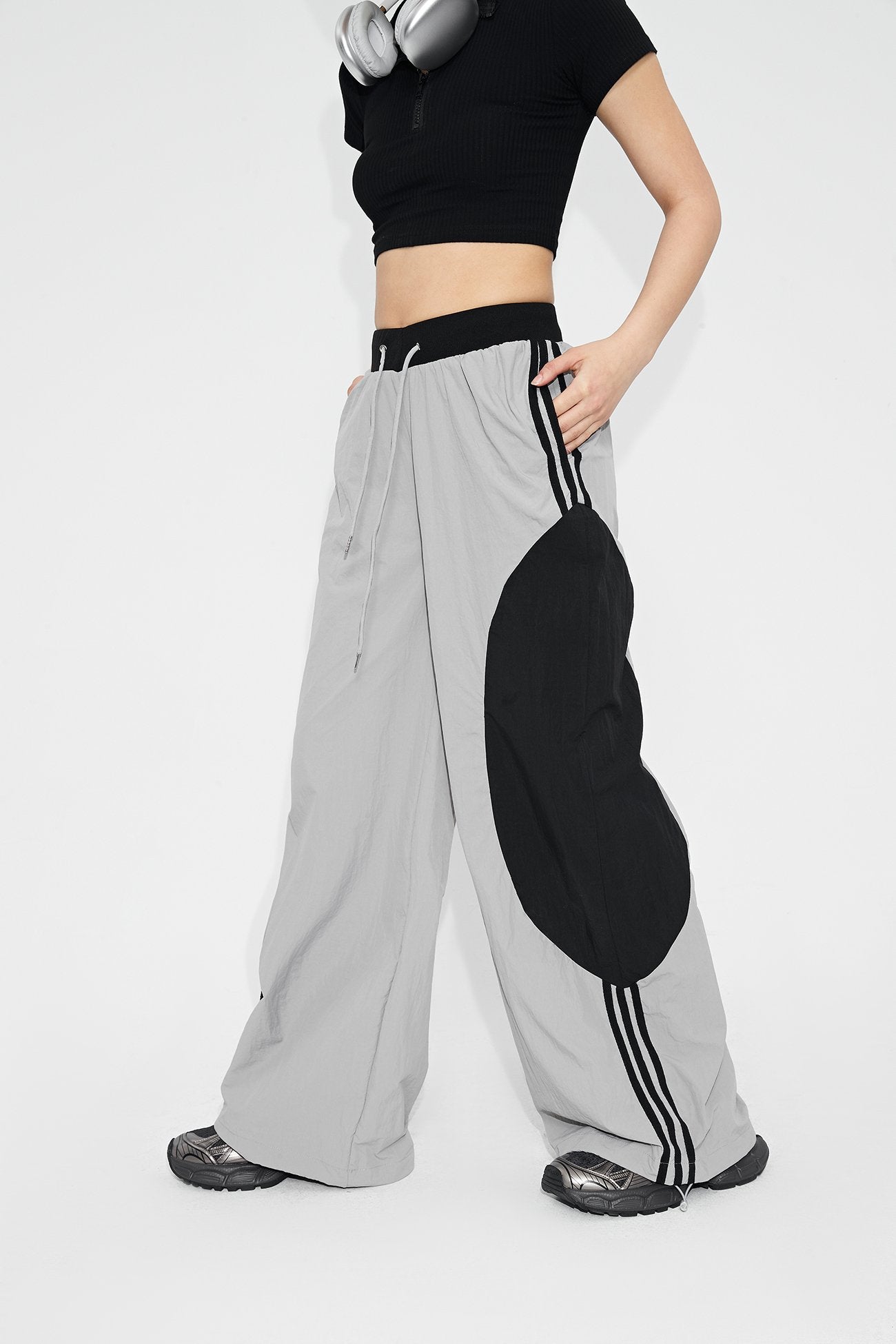 Drawstring Waist Colorblock Dual Pocket Joggers