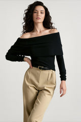 Off Shoulder Slim Knit Sweater