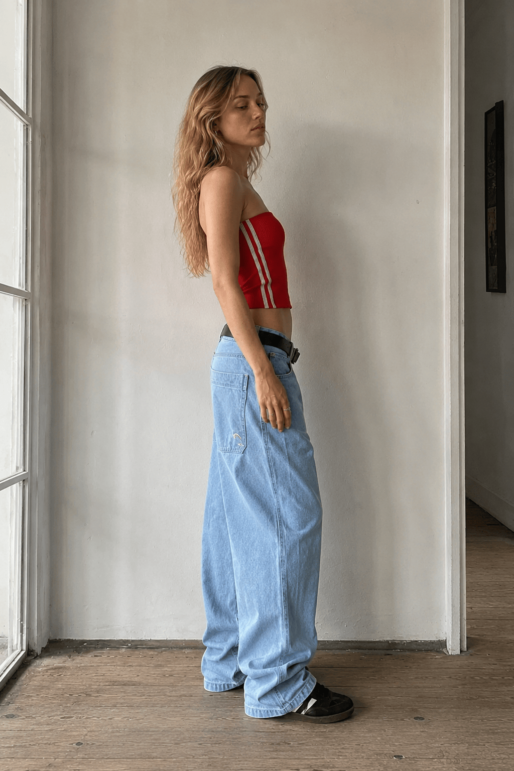 Minimalist Pocket Embroidery Relaxed Wide Leg Jeans