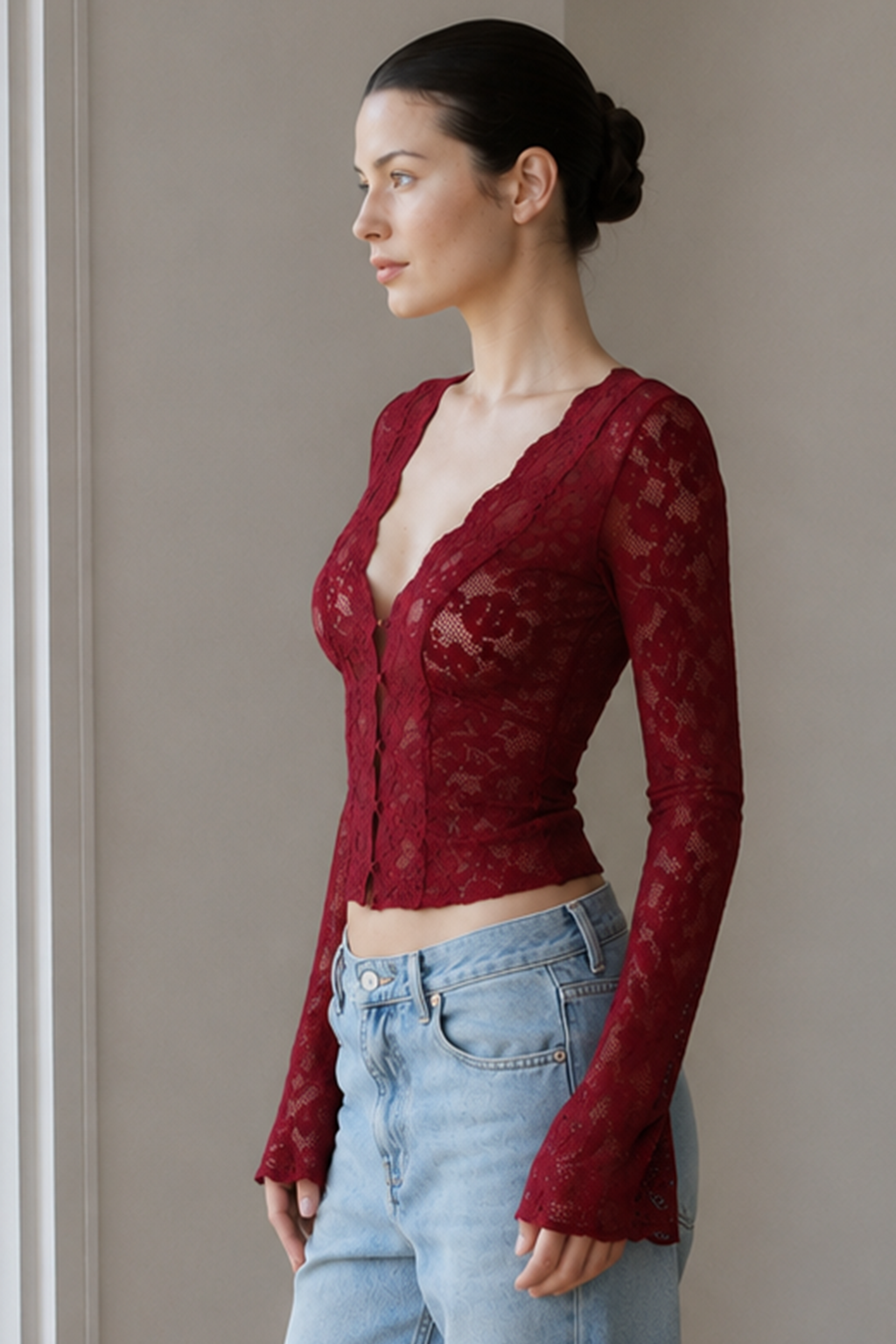 V-Neck Lace Fitted Long Sleeve Tee