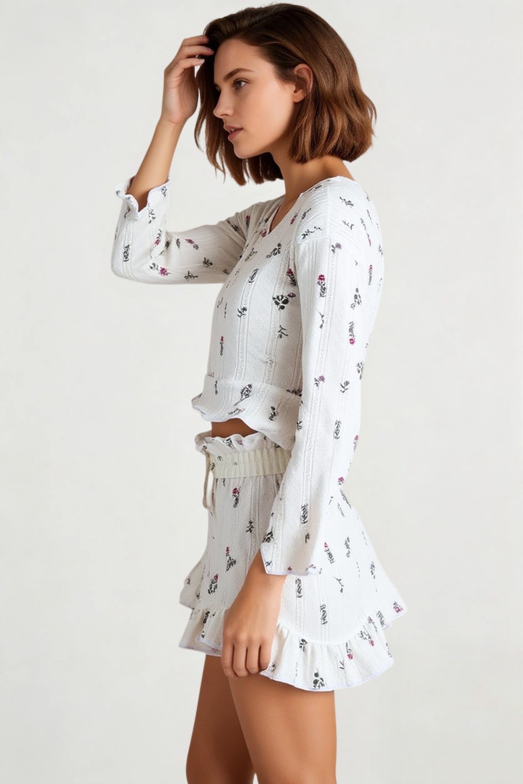 Short Cardigan Hollow Out Long Sleeve Floral Shorts Loungewear Two Piece Set