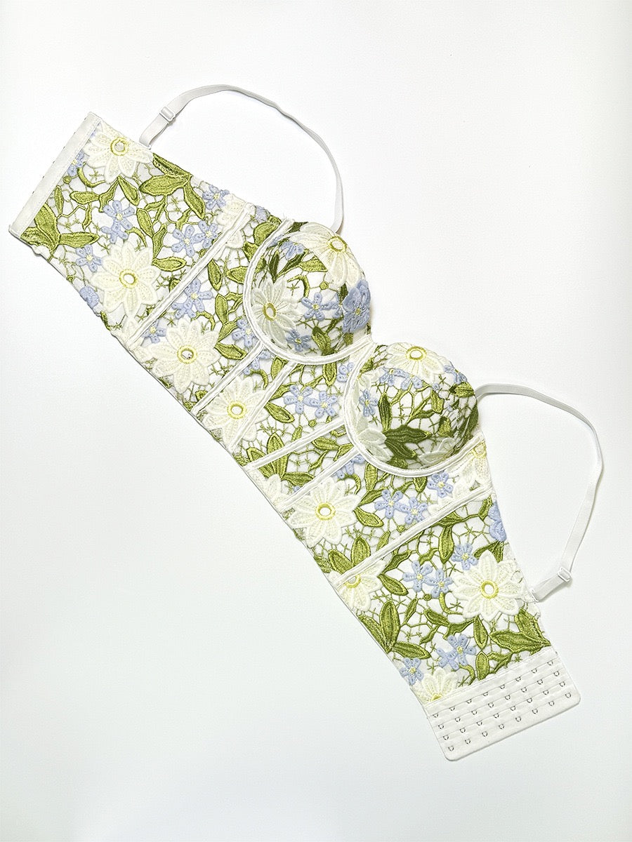 Floral Embroidered Sweetheart Corset