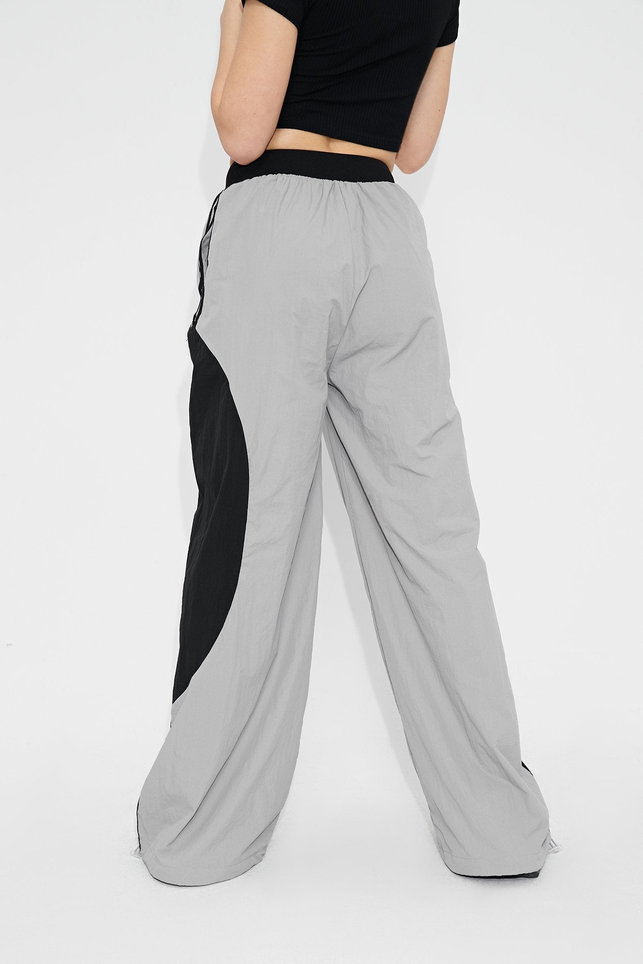 Drawstring Waist Colorblock Dual Pocket Joggers