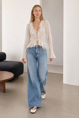 Floral Print Slim Fit V-neck Ruffled Blouse