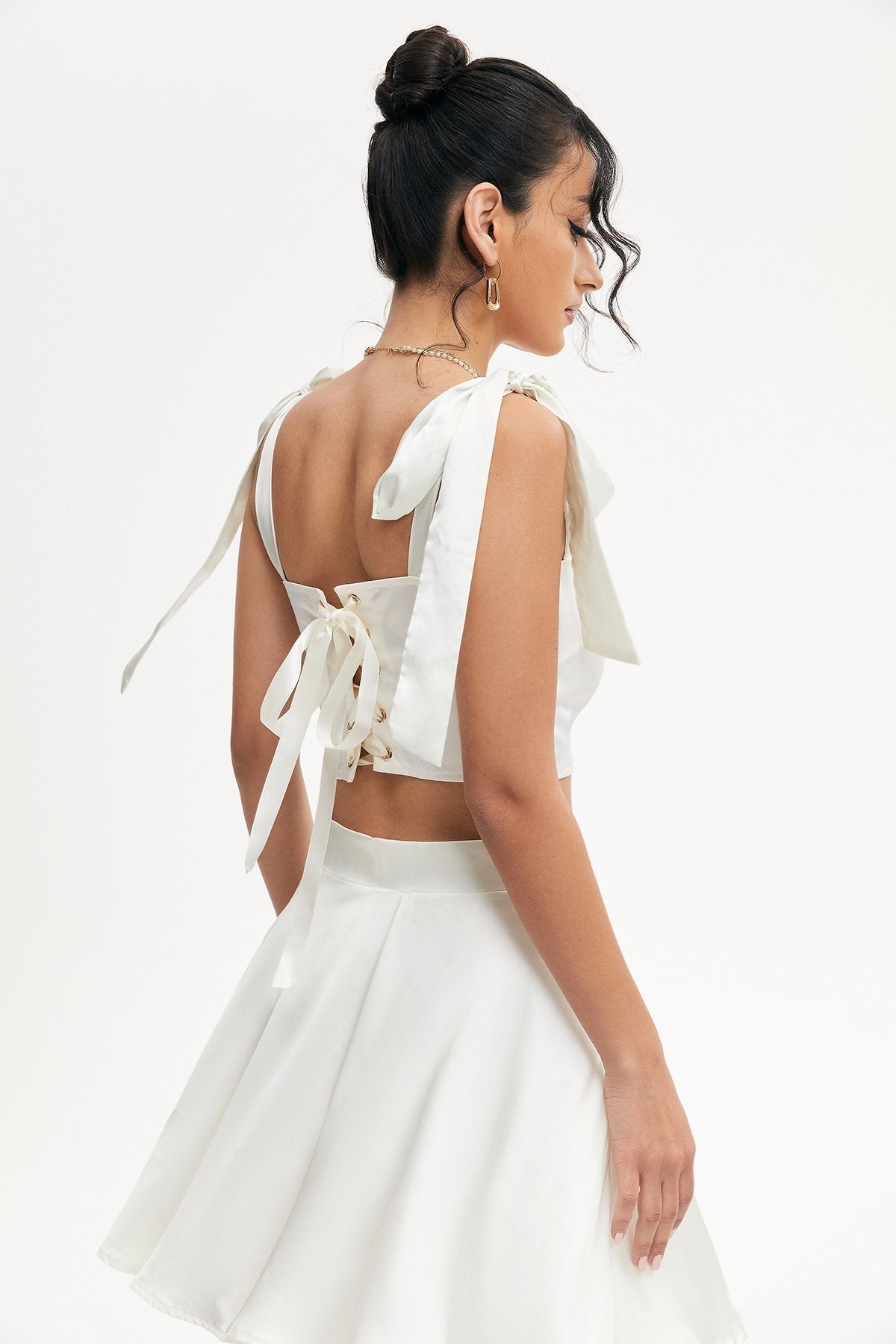 Knot Straps Lace Up Crop Top