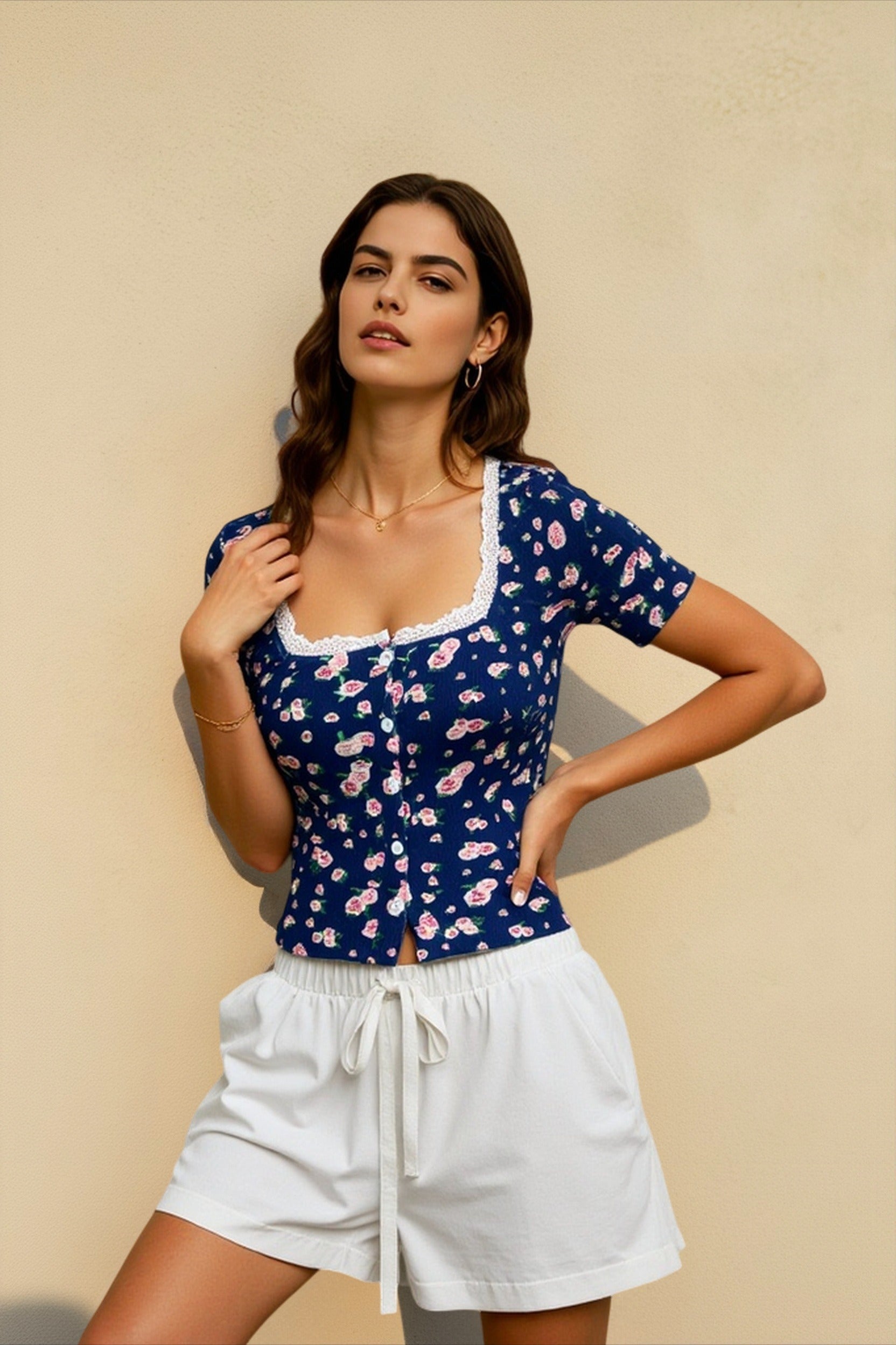 Vintage Print Fitted T-shirts