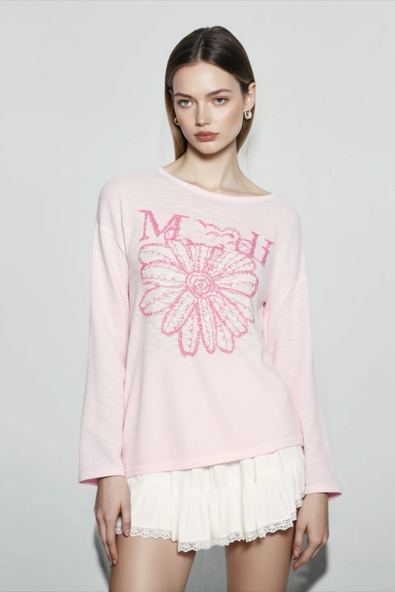 Relaxed Graphic Daisy Cover Up