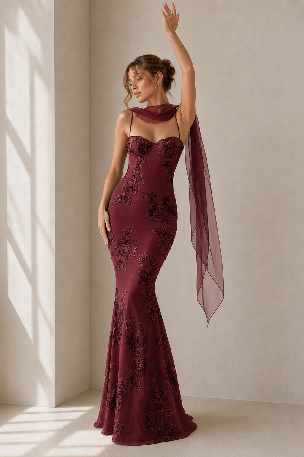 3D Applique Bone Pad Tie Back Solid Prom Dress