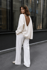 Backless Loose Fit Knit Blouse