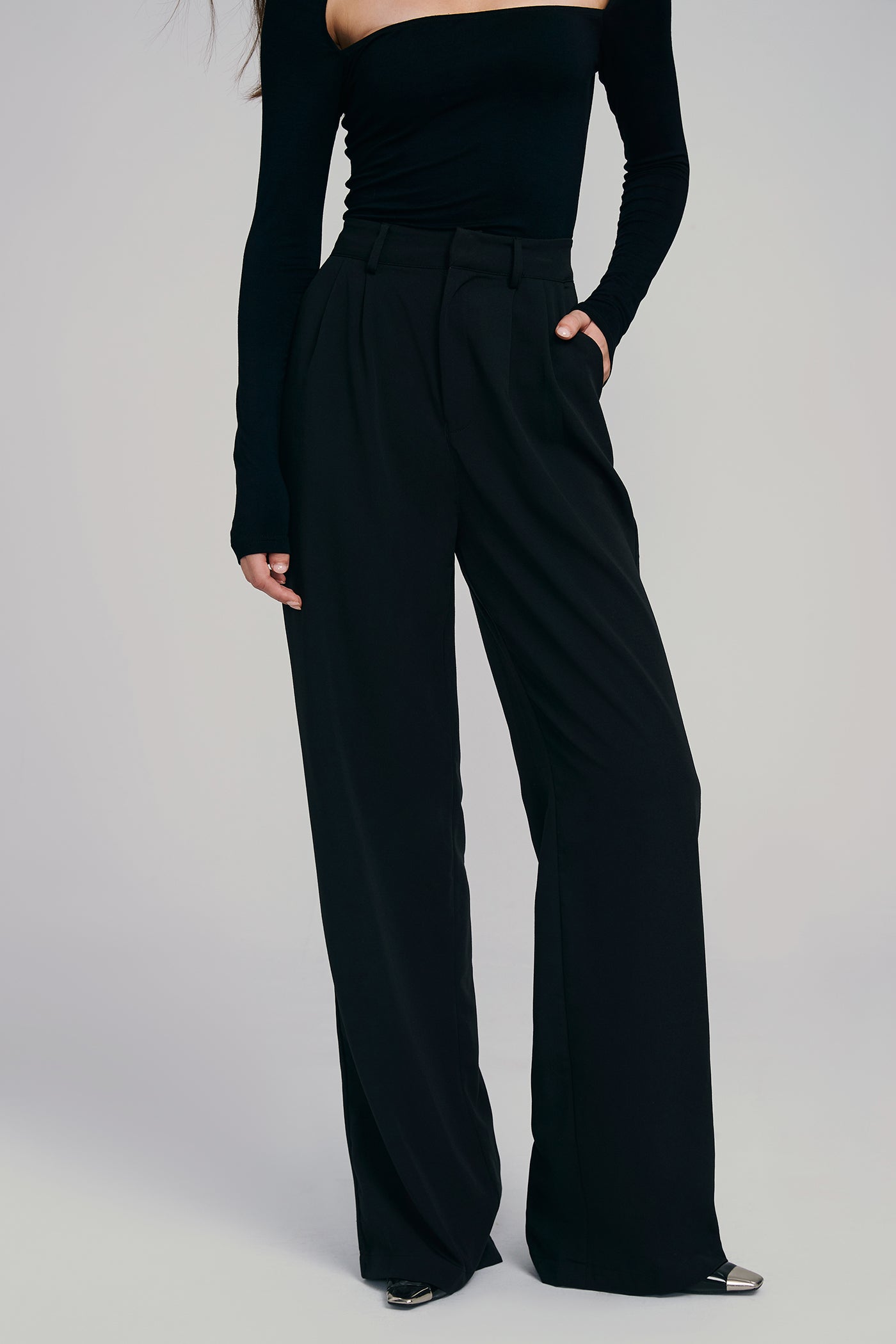 High Waist Dual Pocket Draped Wide Leg Pants