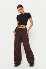 Low Waist Pocket Patched Drawstring Hem Cargo Pants