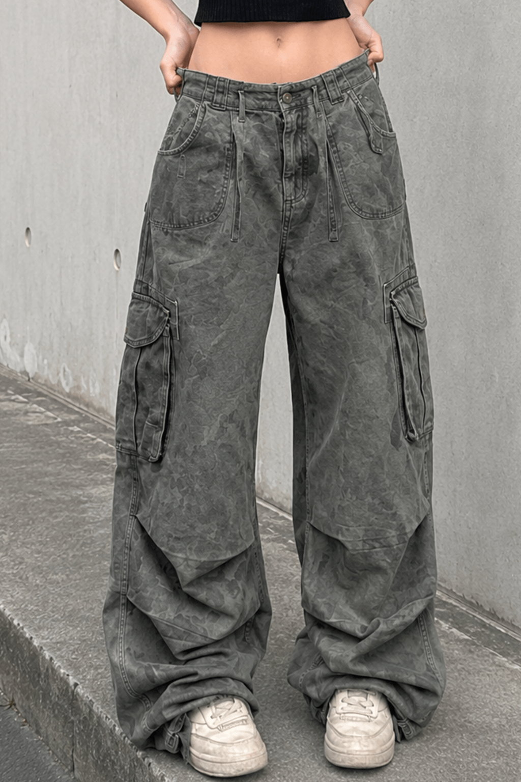Vintage Camo Wide-Leg Cargo Pant