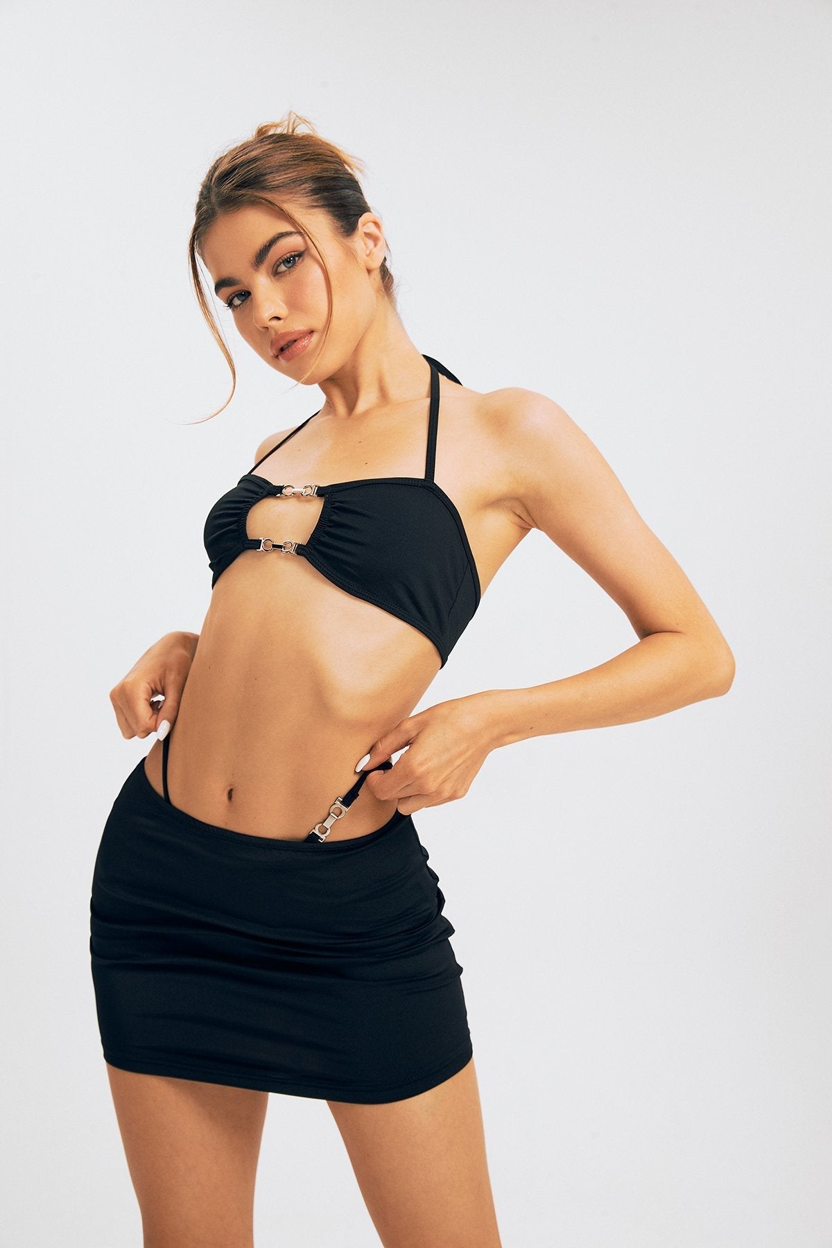Chain Decor Corset Top & Cut Out Bodycon Skirt Set