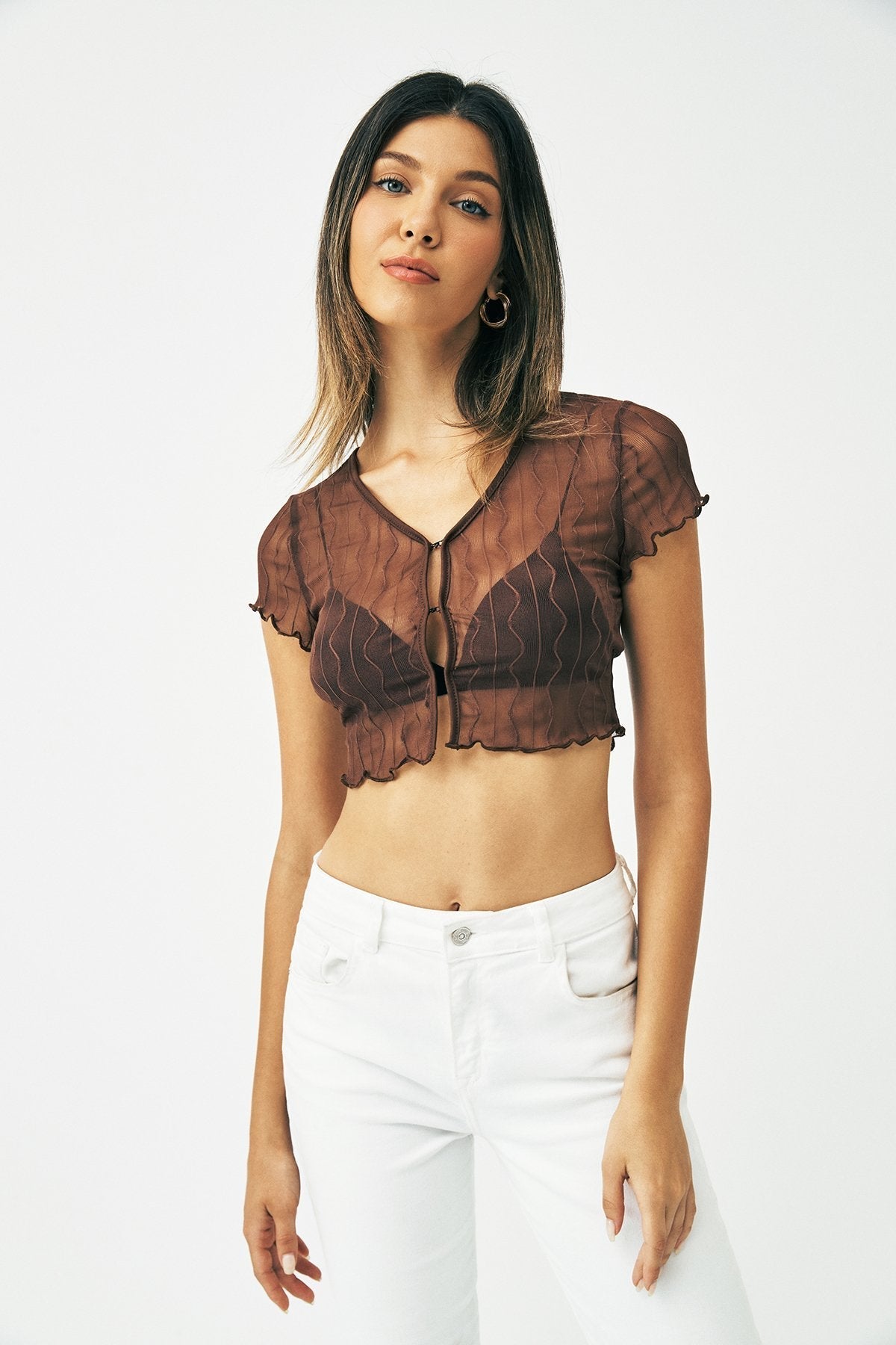 Lettuce Trim Hook And Eye Mesh Textured Crop Top With Bra
