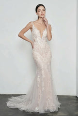 Spaghetti Strap Lace Mermaid Wedding Dress
