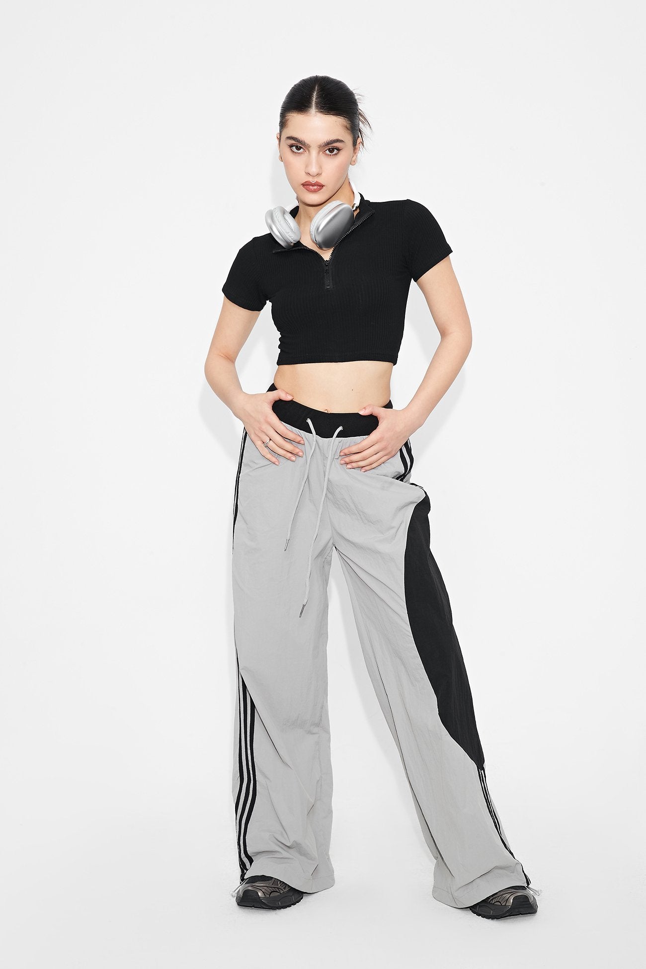 Drawstring Waist Colorblock Dual Pocket Joggers