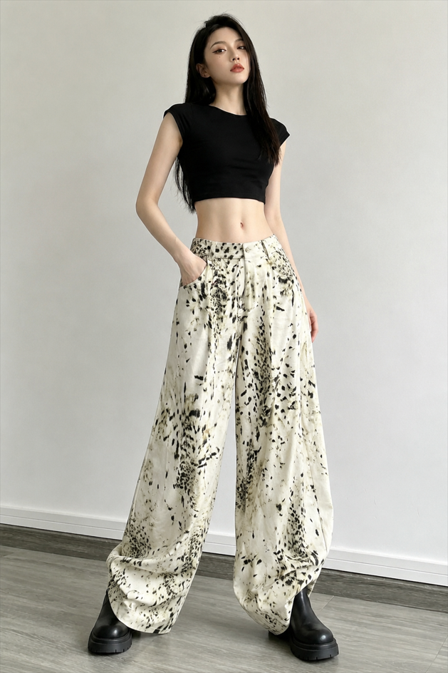 Retro Washed Leopard Wide Leg Jeans