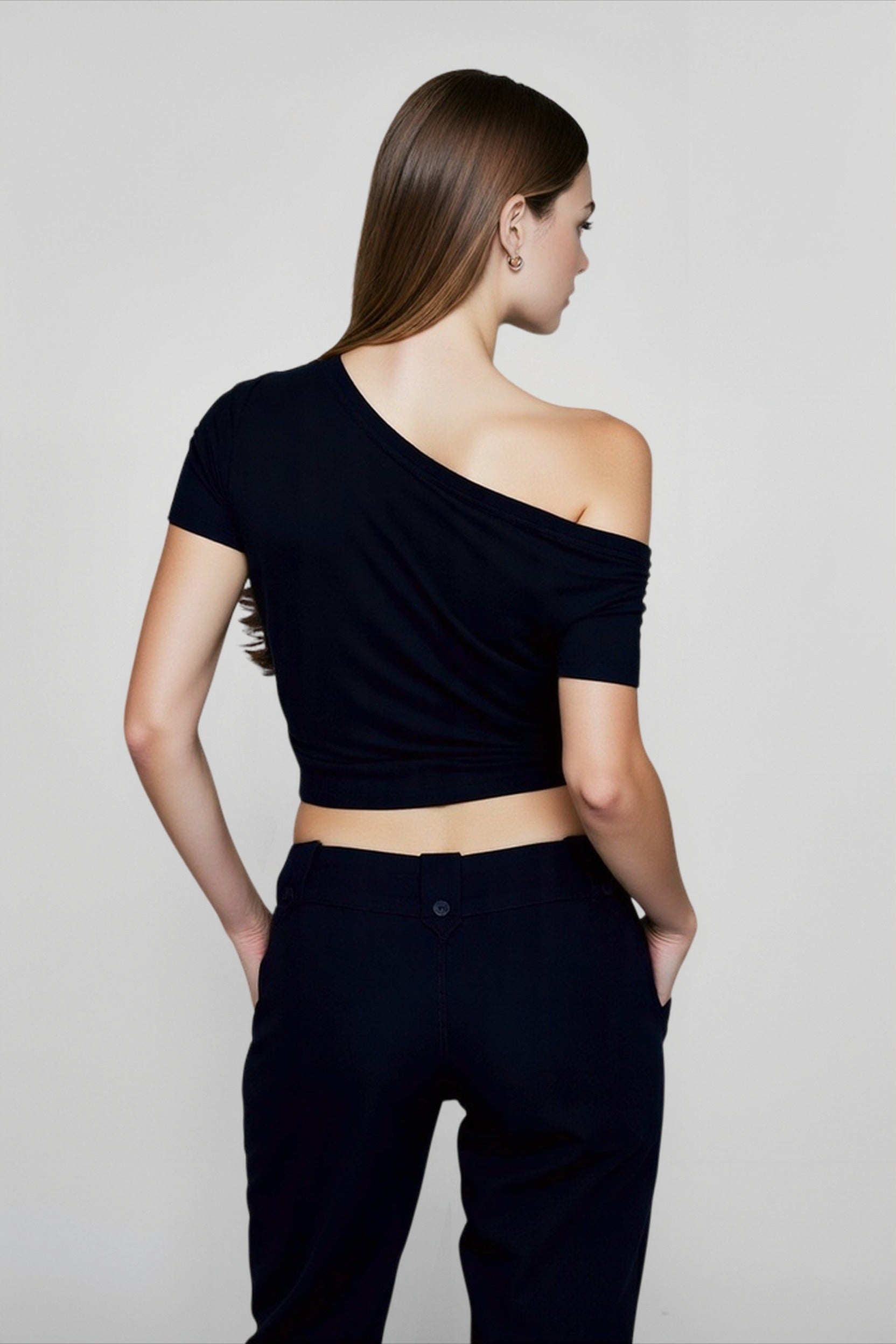 Off Shoulder Cinched T-shirts