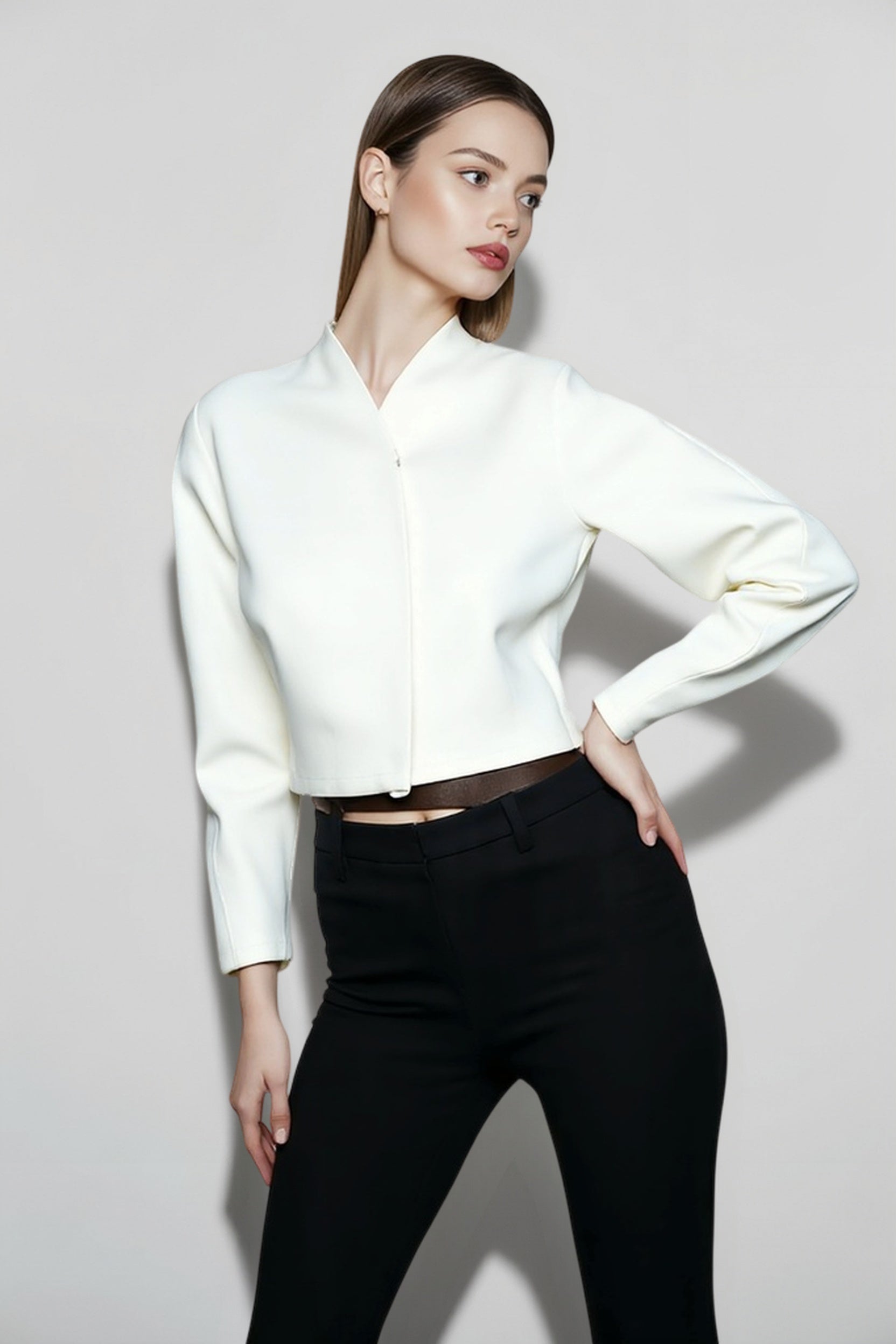 Chic White Boucle Cropped V Neck Coat
