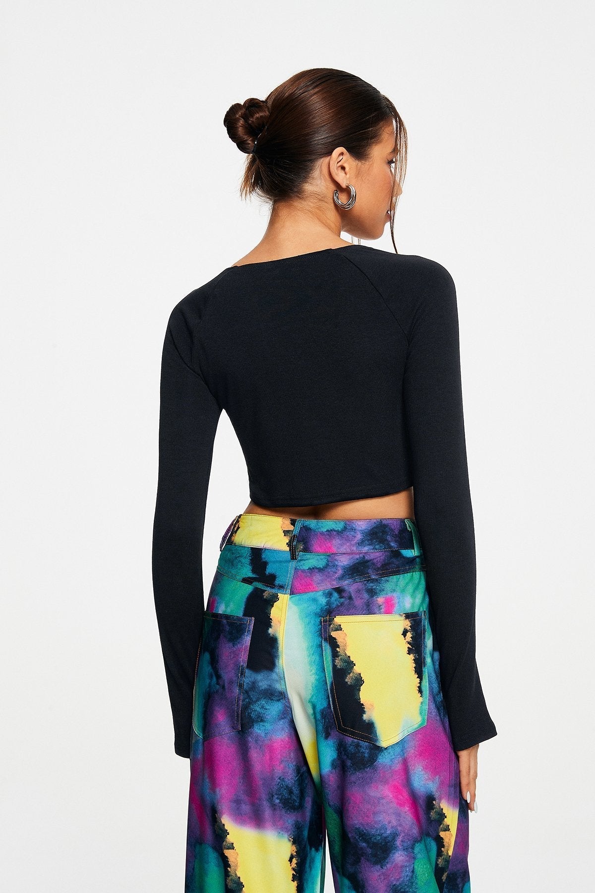 Twist Front Cut Out Solid Long Sleeve Top