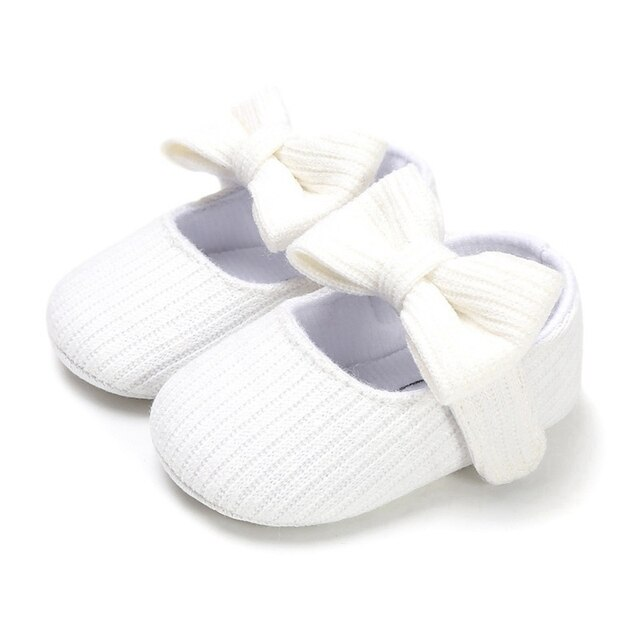 Agatta Baby Girls' Flat Shoes