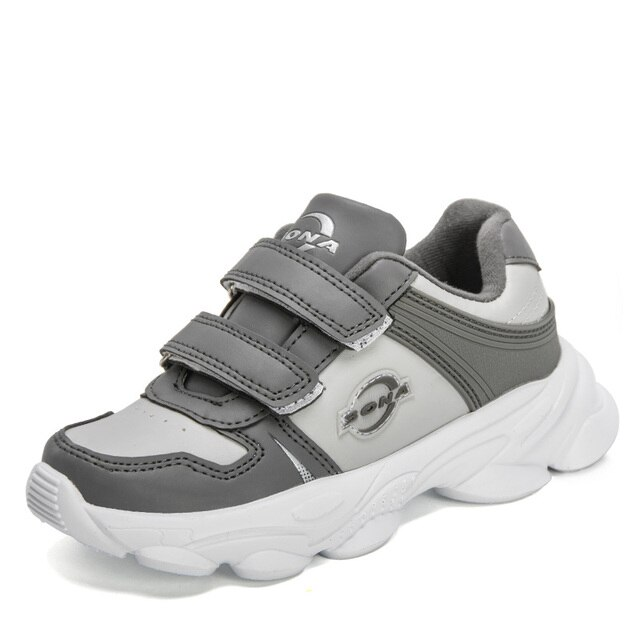 Almir Boys' Casual Sneaker