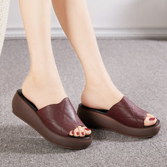 Aurora Women's Platform Slipper