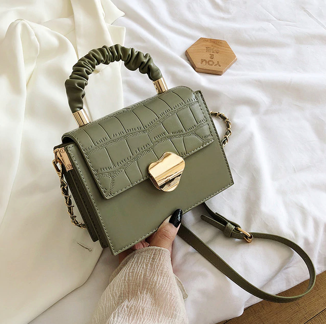 Chelique Women's Handbag