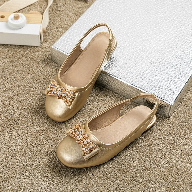 Dinah Girls' Flat Shoes