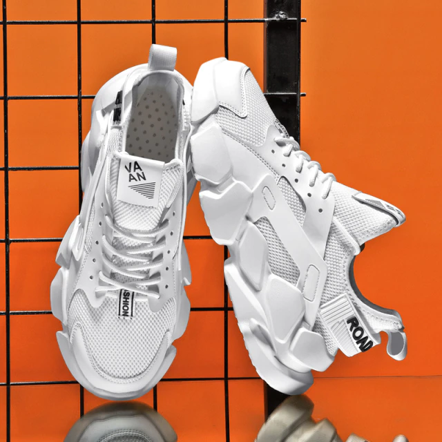 Dynamo Men's Sneakers
