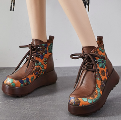 Enriqueta Women's Lace Up Booties