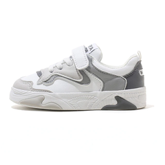 Grace Girls' Sneaker
