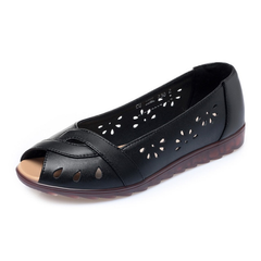 Lucy Women's Flats Sandal
