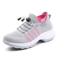 Lain Women's Sneaker