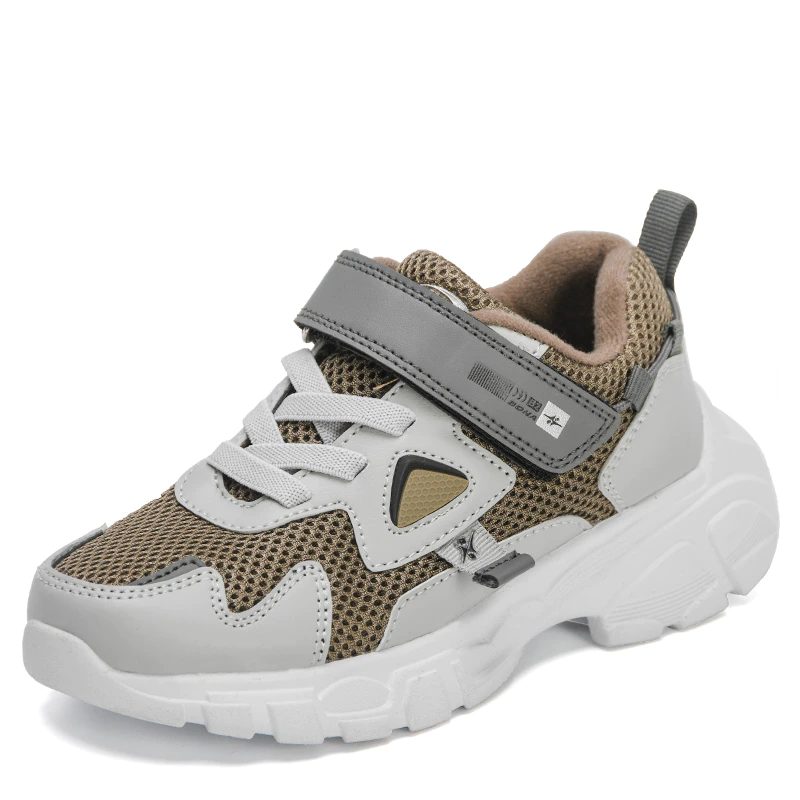 Lubu Boys' Sneaker