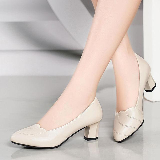 Noelia Women's Pumps