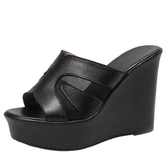 Ruth Women's Platform Wedge