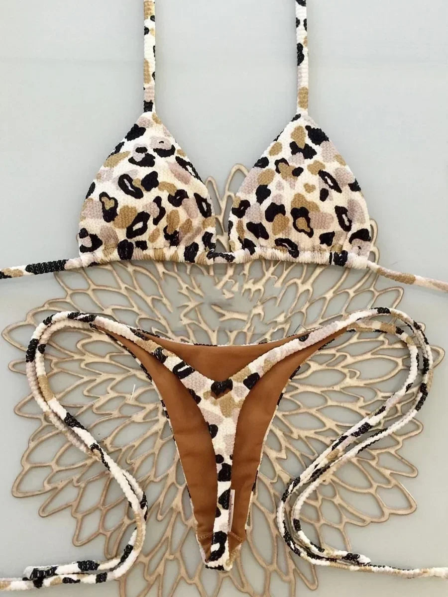 Printed Halter Wrinkled Bikini
